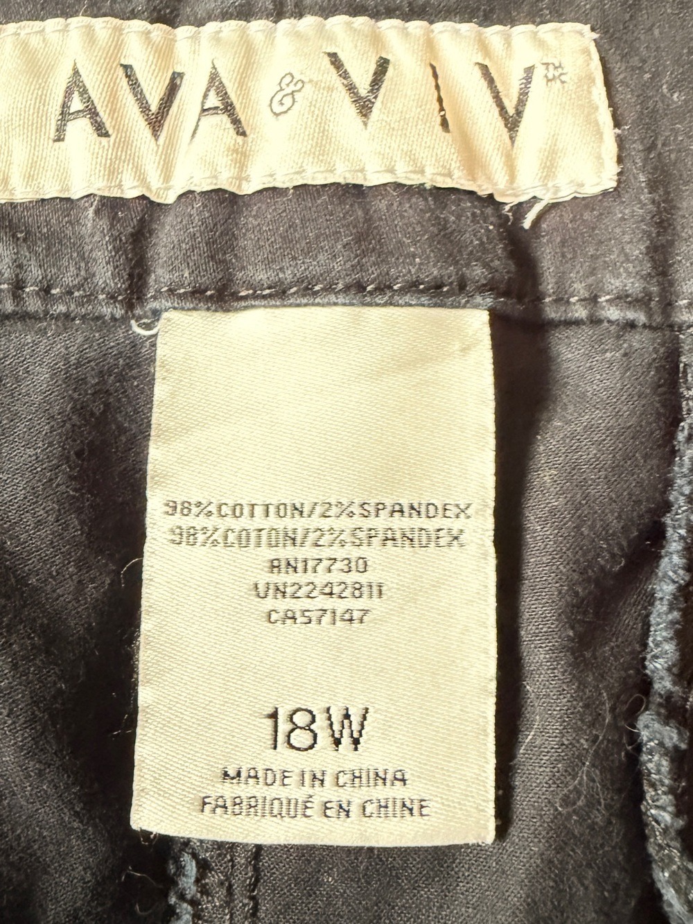 Ava & Viv Black Women’s Shorts - Picture 2 of 3